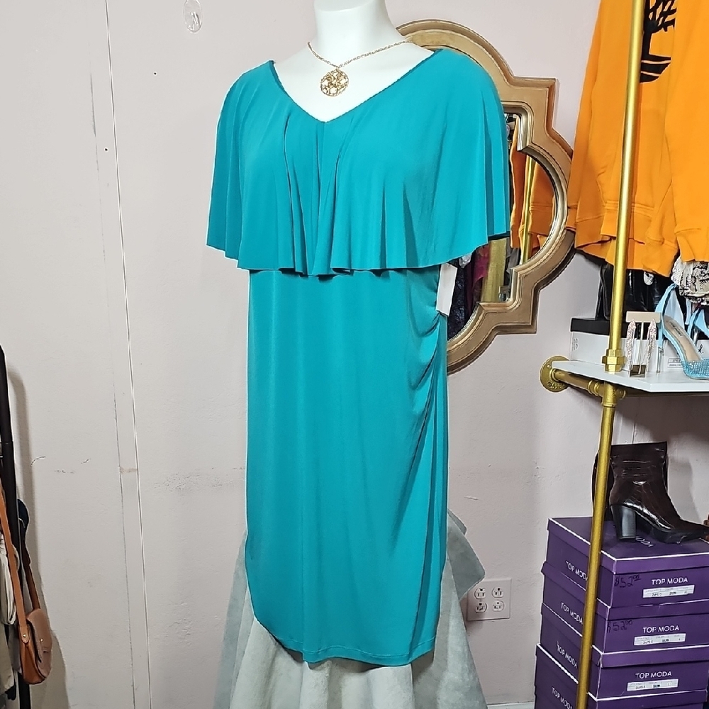 Connection Apparel Size 20 W, SOFT AND STRETCHY material. Simple But Elegant